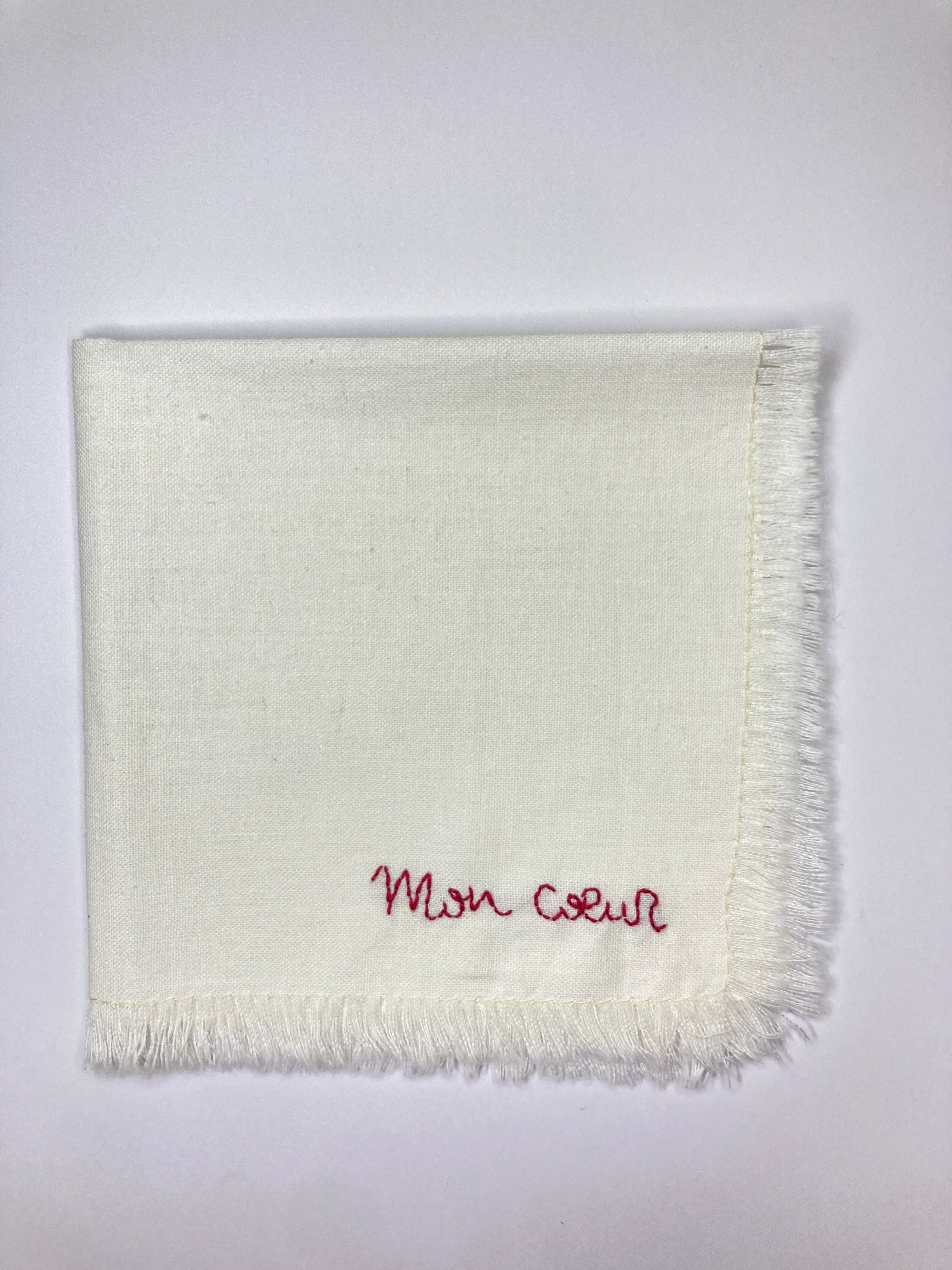 Serviette brodée à la main mon cœur