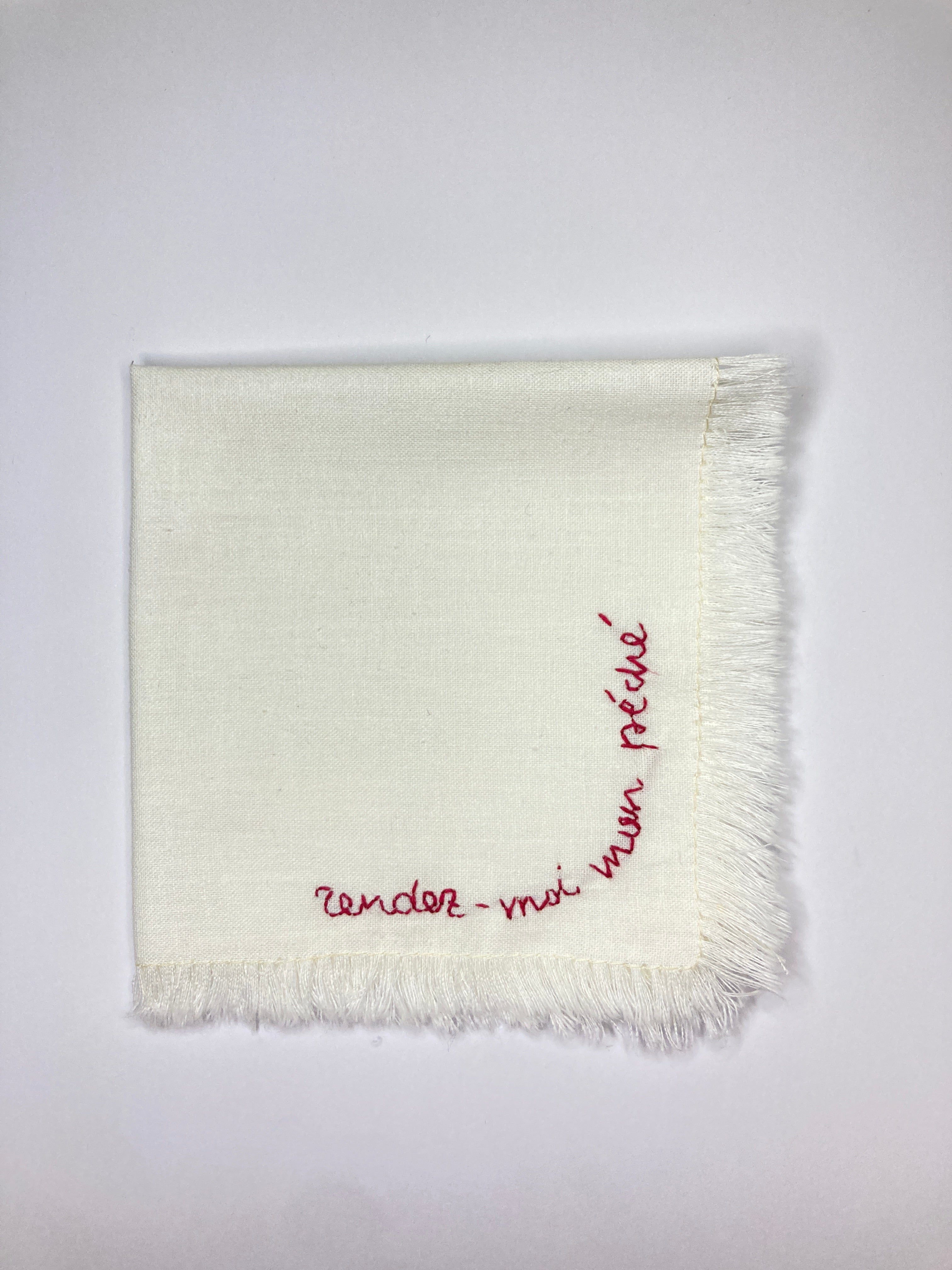 Serviette brodée à la main rendez moi mon péché